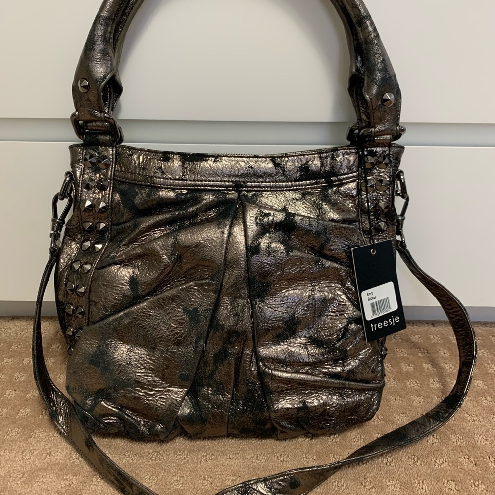 Unique Bronze Leather shoulder bag by Treesje